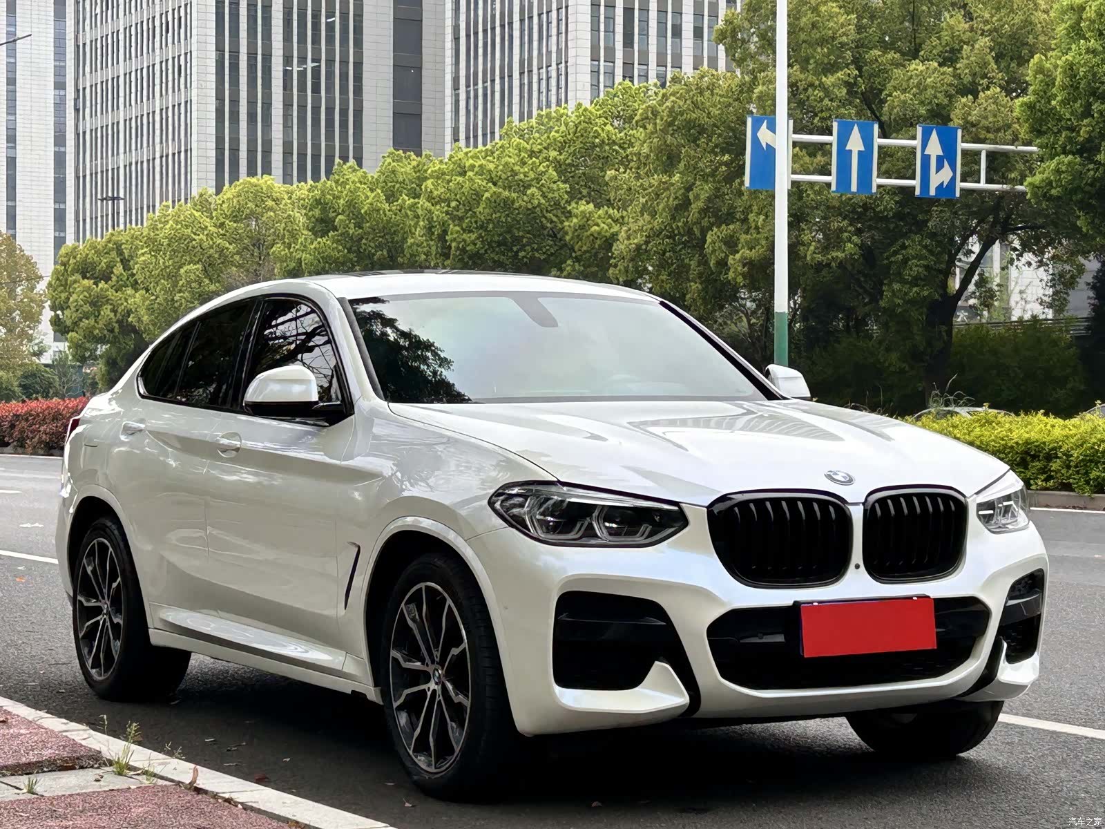 BMW X4, 2021 3