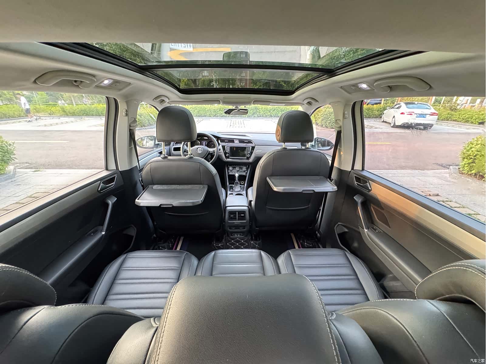 Volkswagen L, 2018 8
