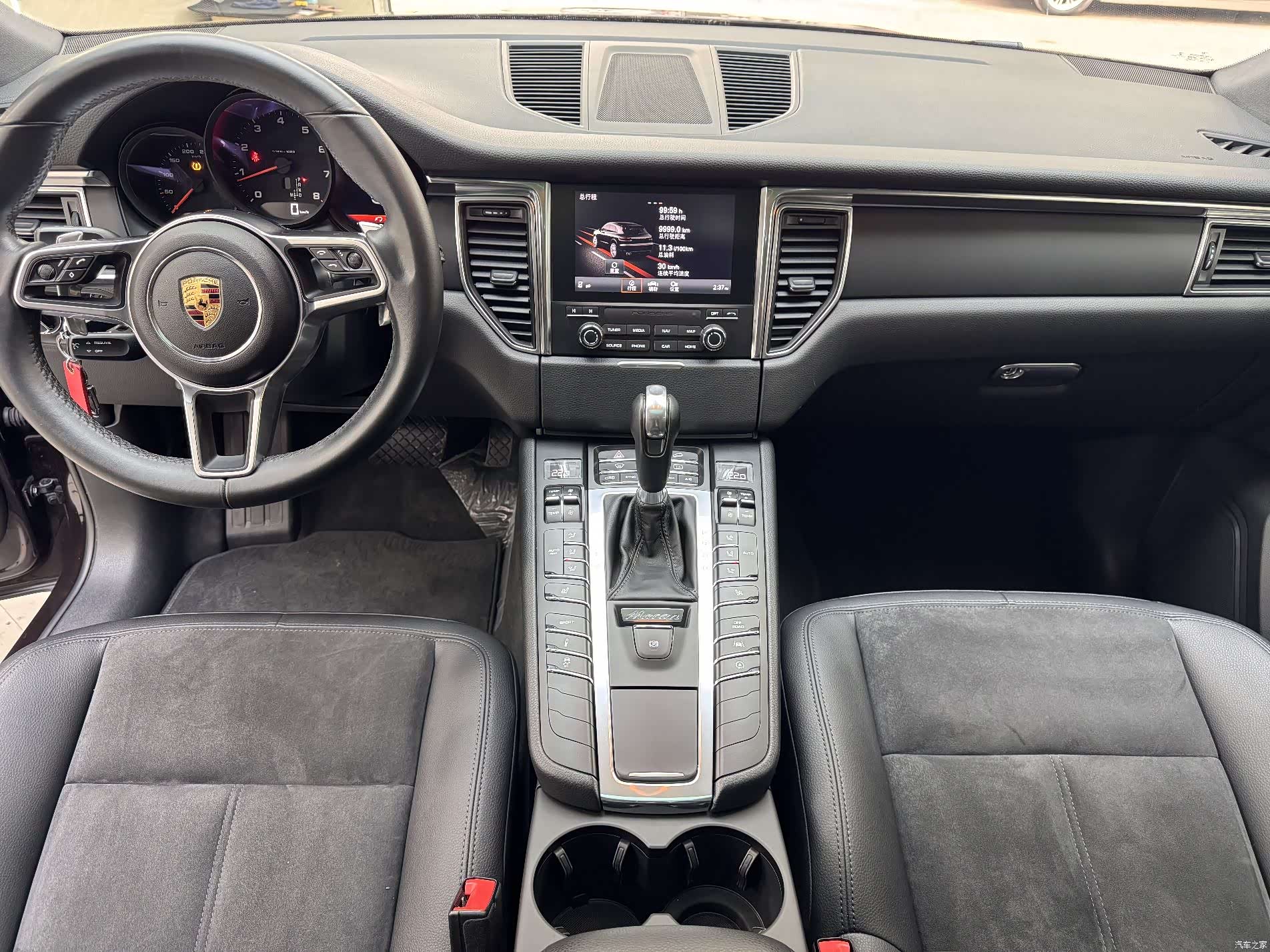 Porsche Macan, 2016 6