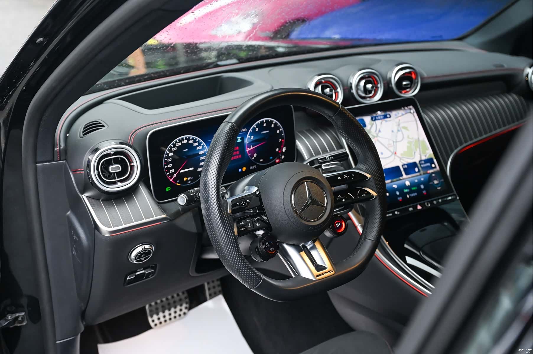 Mercedes-Benz GLC, 2025 11