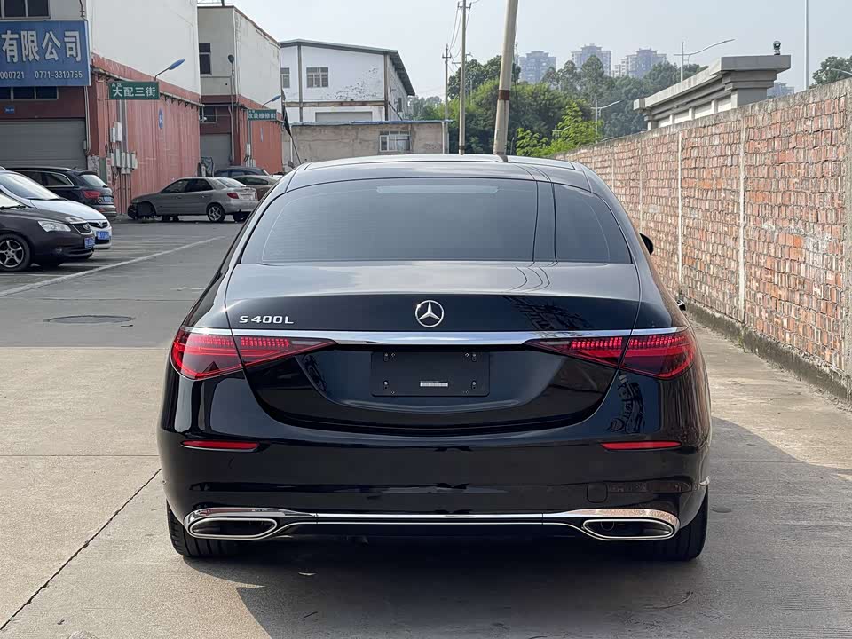 Mercedes-Benz S-class