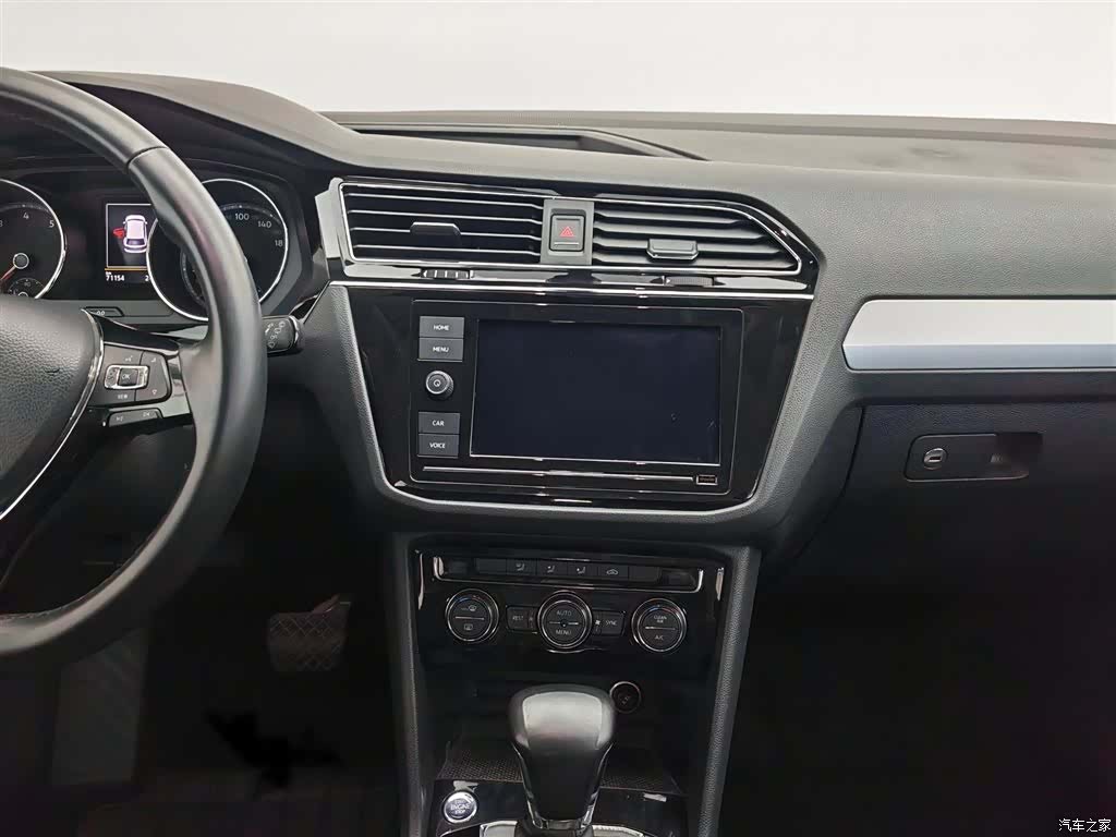 Volkswagen Tiguan L, 2018 12
