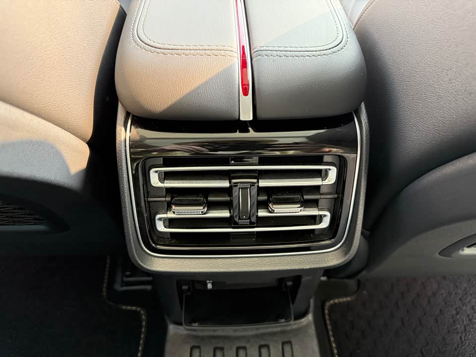 Hongqi HS5 Hongqi HS5