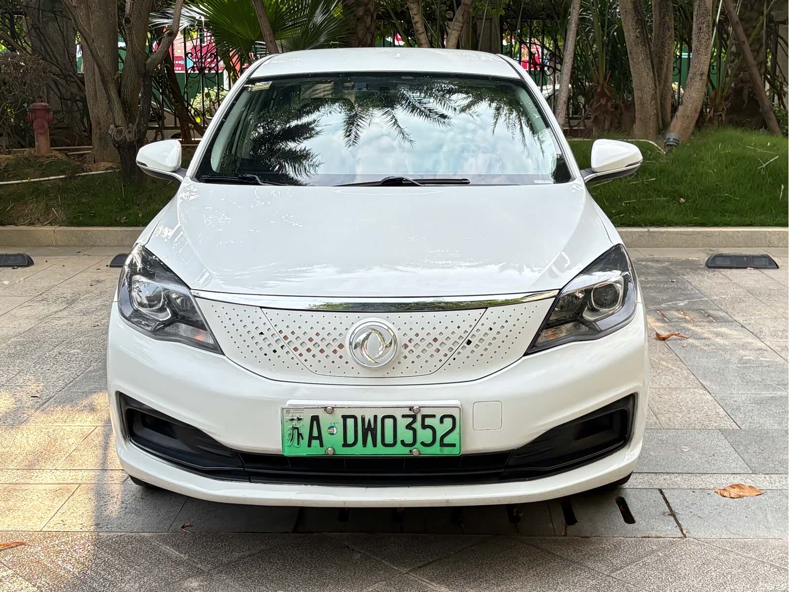 DongFeng E70, 2023 1