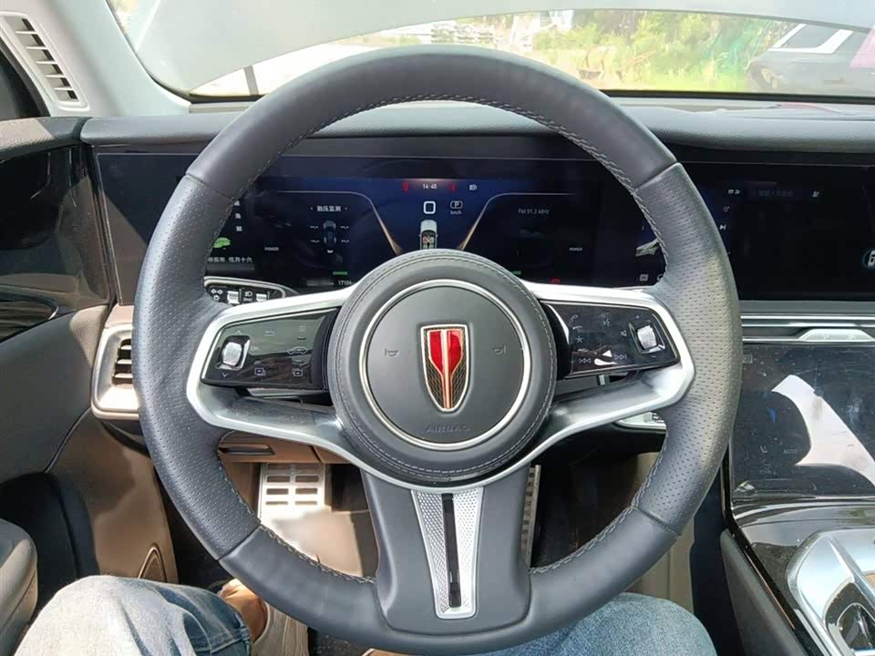 Hongqi E-HS9 Hongqi E-HS9