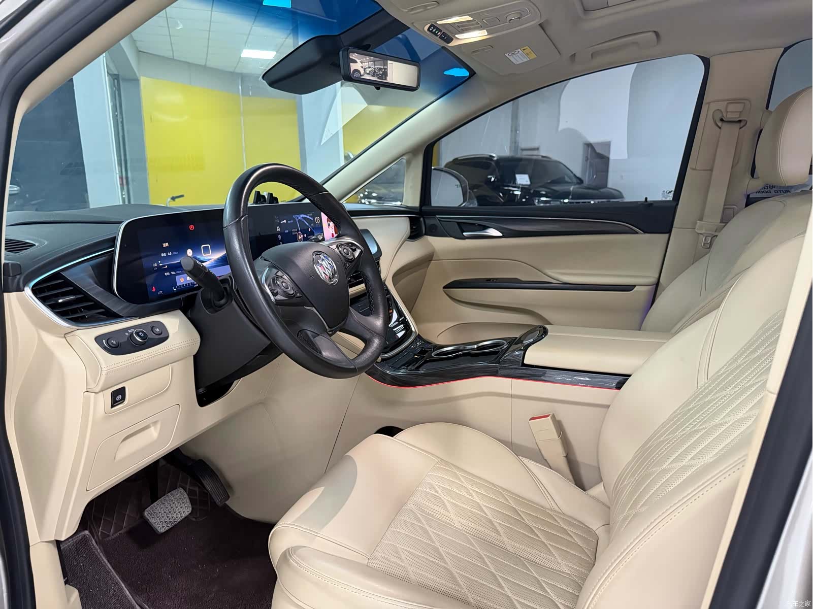 Buick GL8, 2024 4