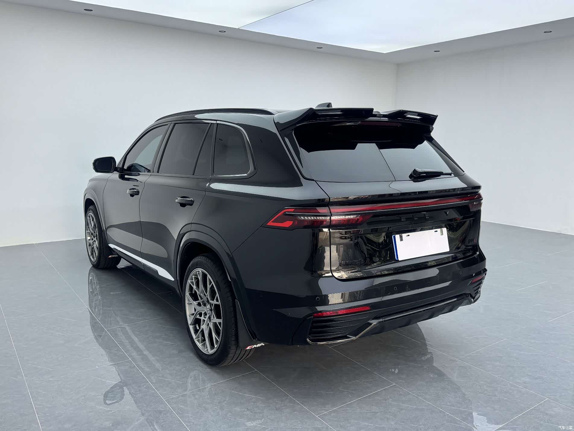 Geely Xingyue L, 2025 16