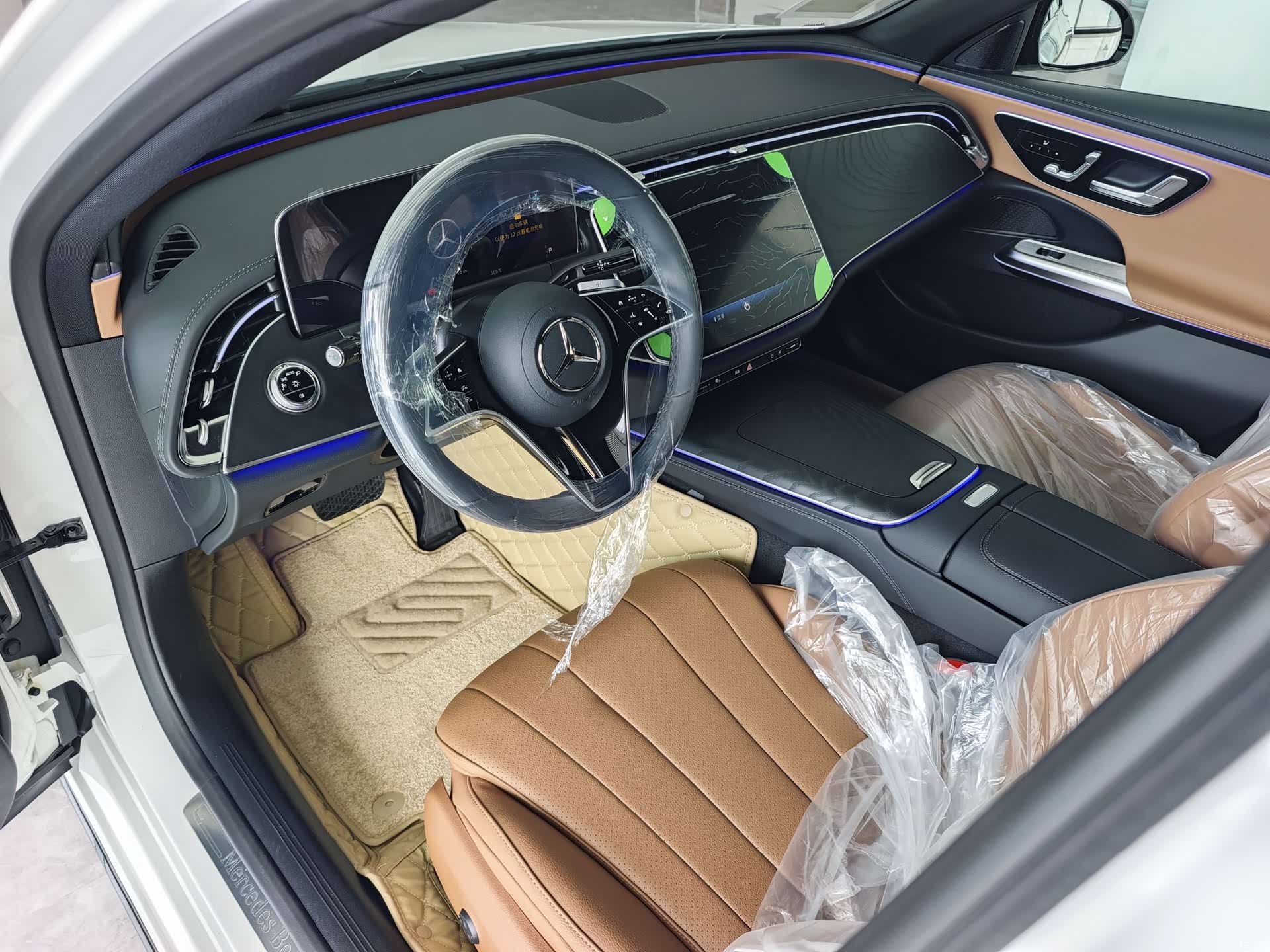 Mercedes-Benz E-Class, 2026 8