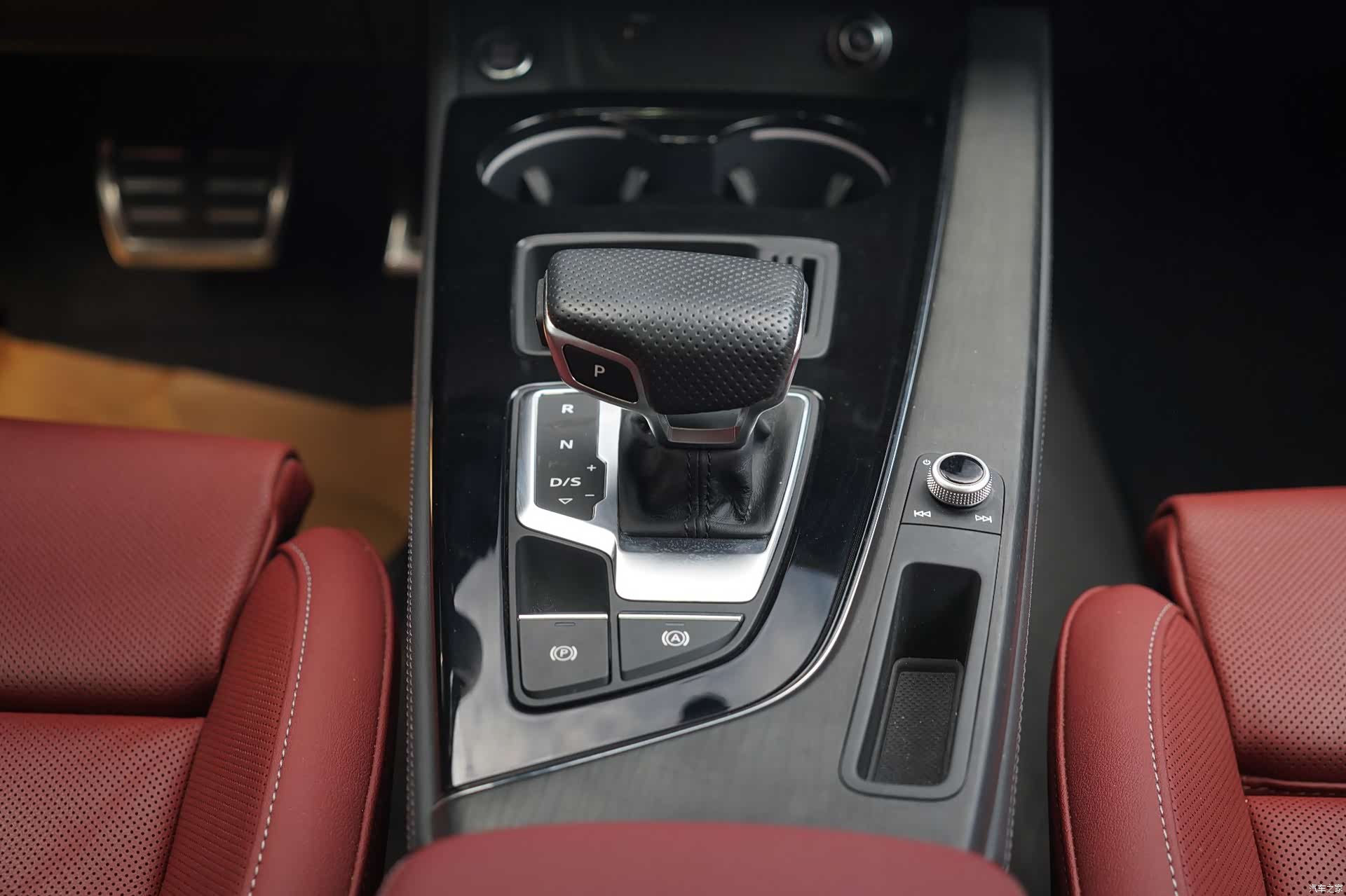 Audi A4L, 2024 16