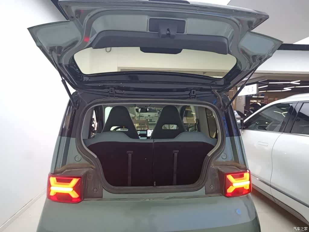 Wuling MINIEV, 2022 19