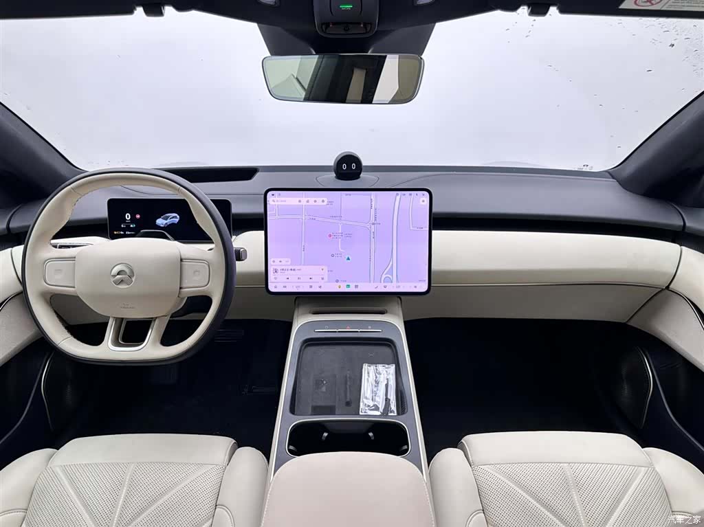 NIO ET5, 2025 10