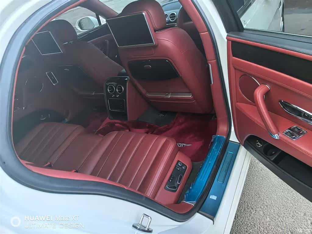 Bentley Flying Spur, 2017 10