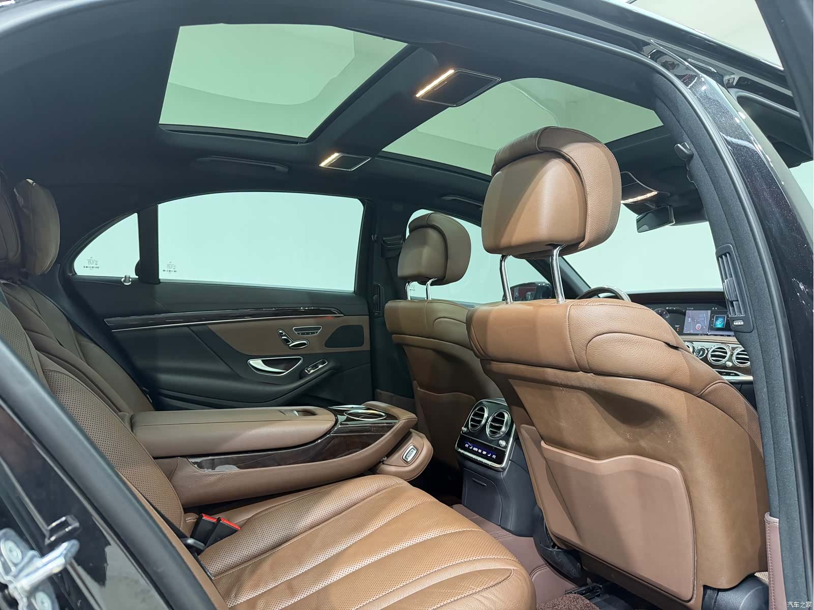 Mercedes-Benz S-Class, 2019 13