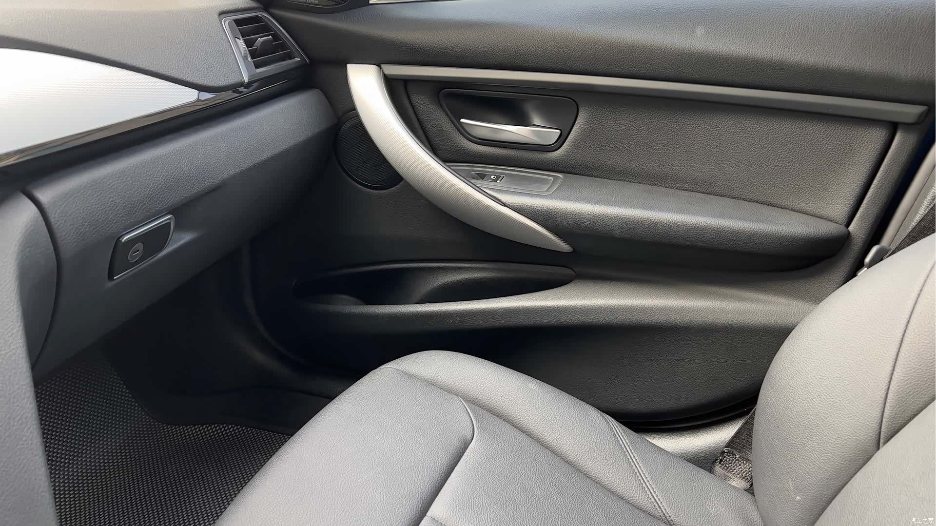 BMW 3 Series, 2017 10