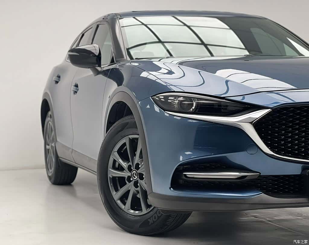 Mazda CX-4, 2022 4