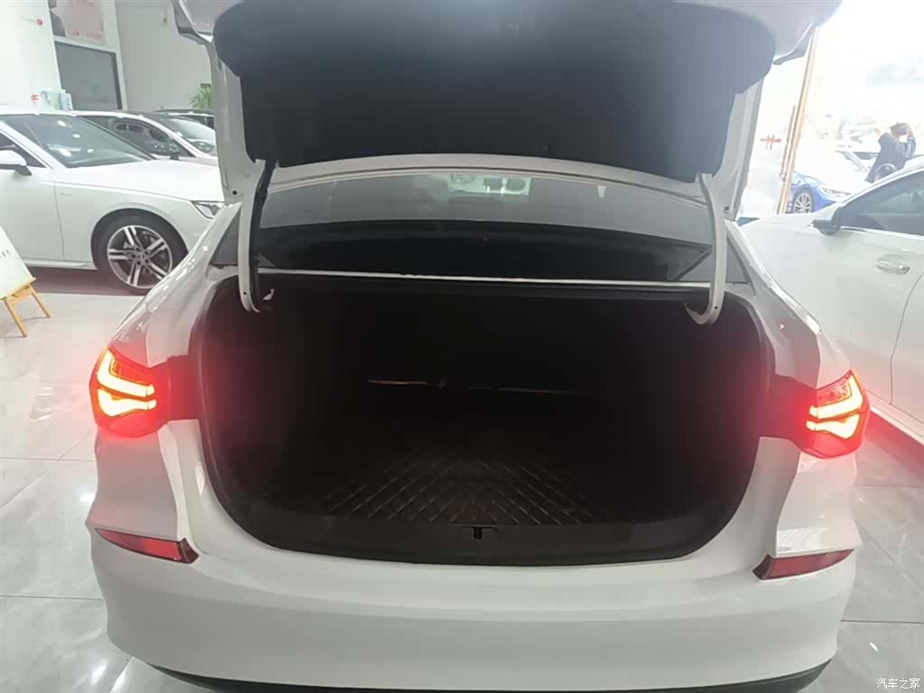 Chevrolet 320, 2022 19