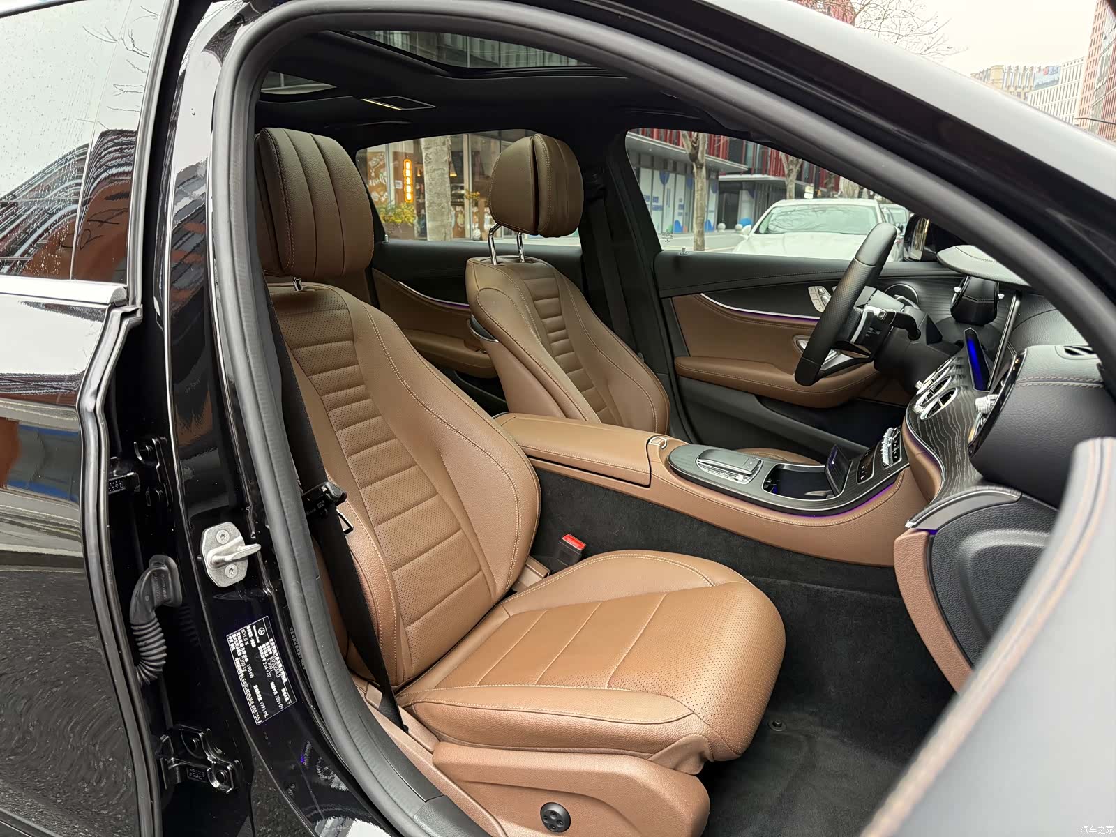 Mercedes-Benz E-Class, 2021 14