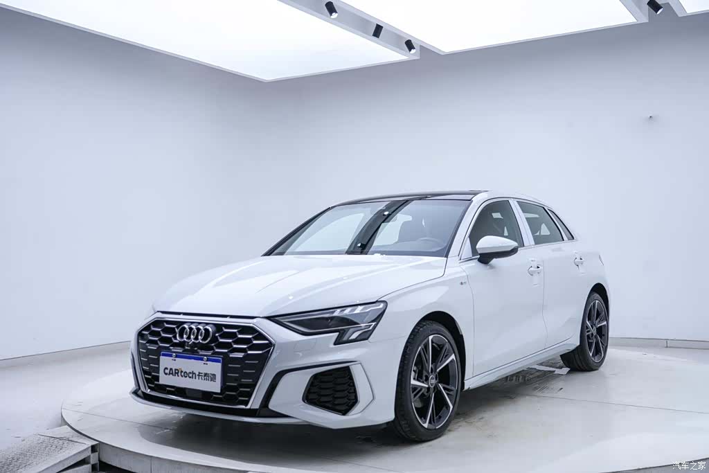 Audi A3, 2023 1