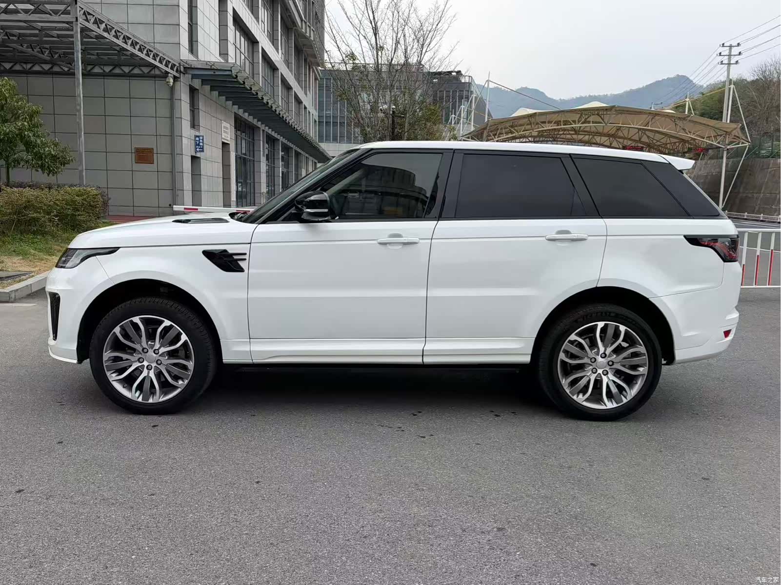 Land Rover Range Rover, 2016 14