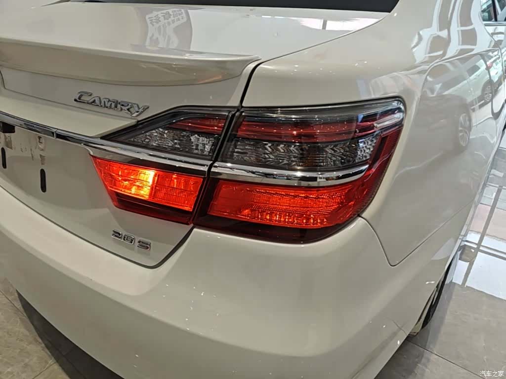 Toyota Camry, 2017 8