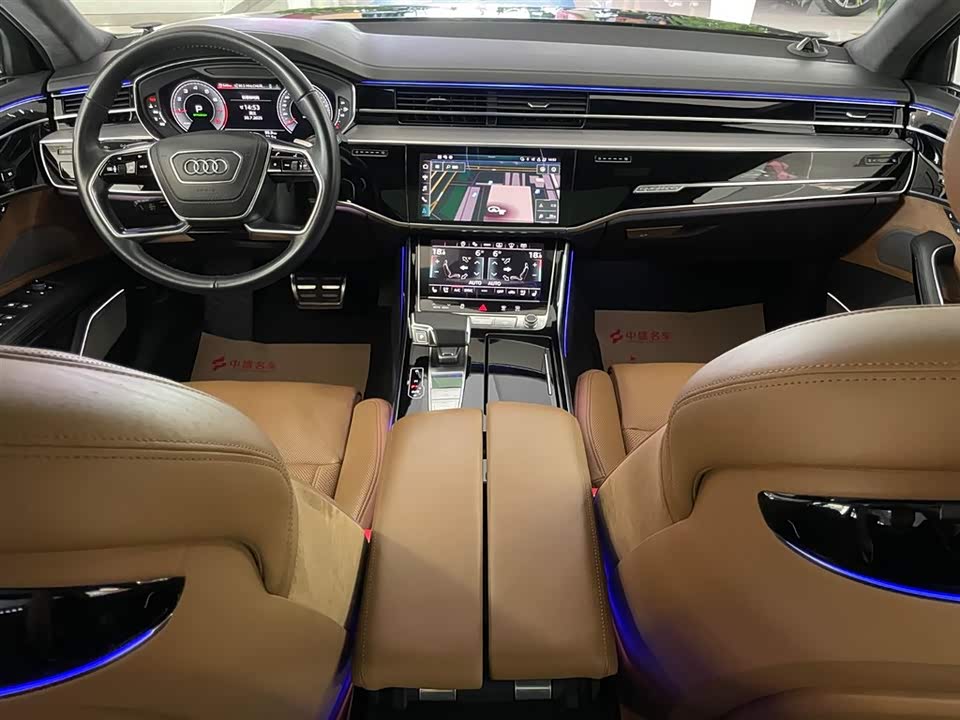 Audi A8 Audi A8