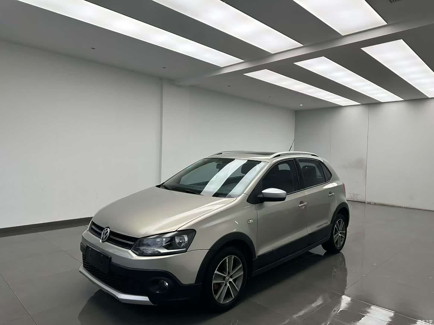 Volkswagen Polo, 2014 1