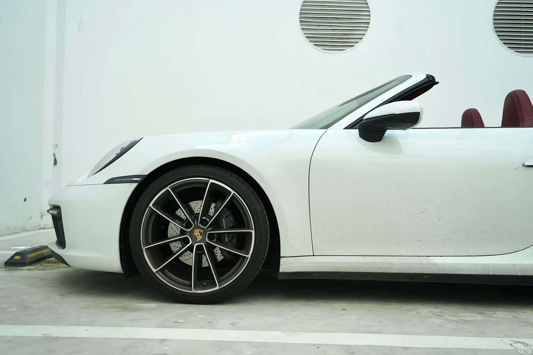 Porsche 911, 2023 4