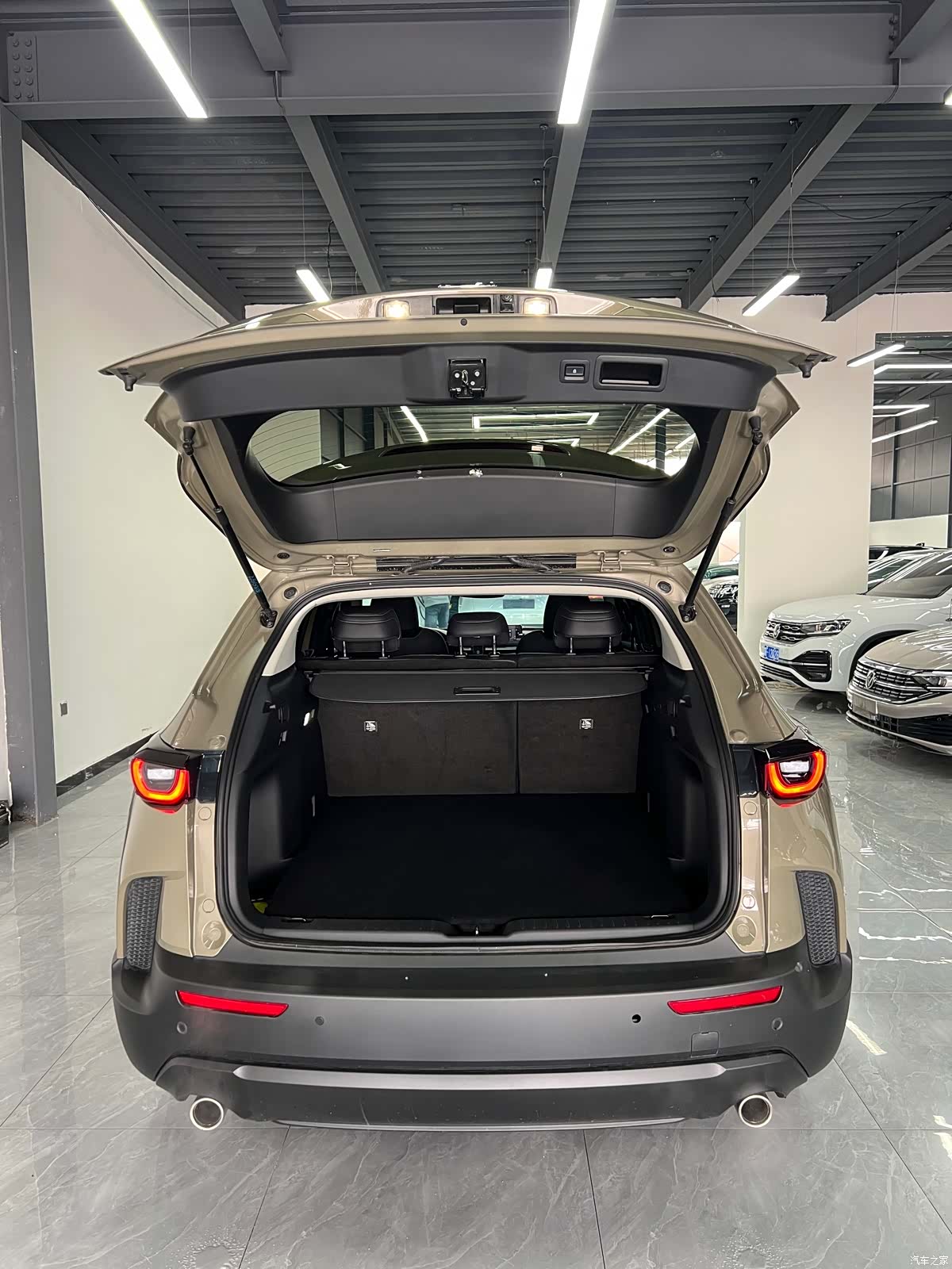 Mazda CX-50, 2025 13