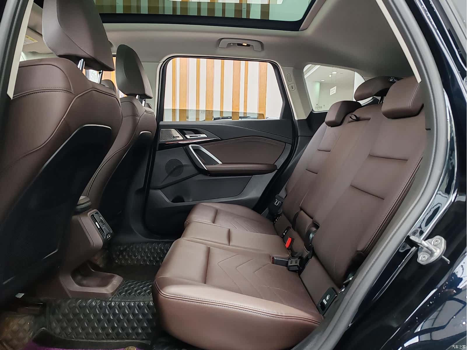 BMW X1, 2024 11