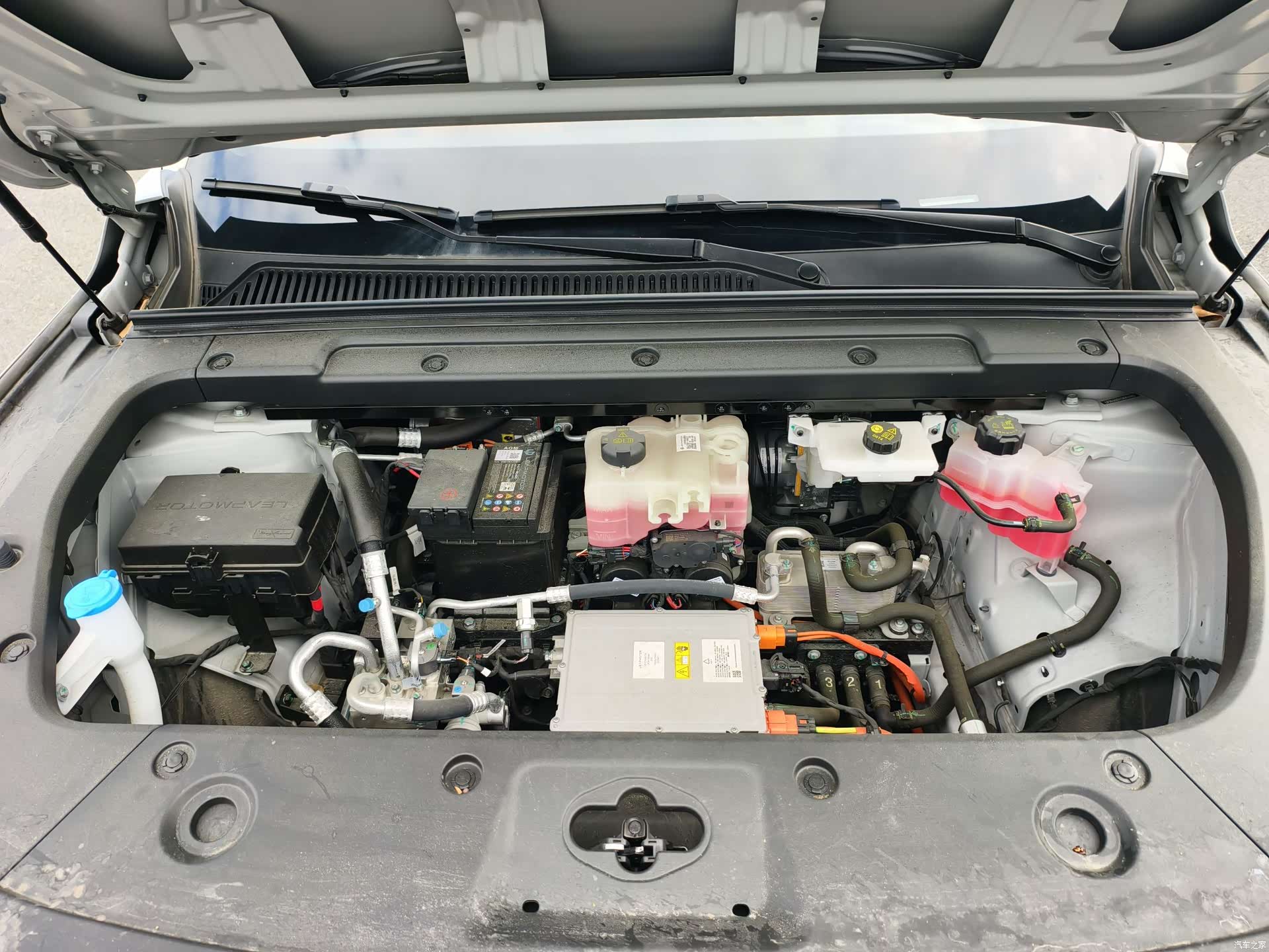 Leapmotor C10, 2025 14