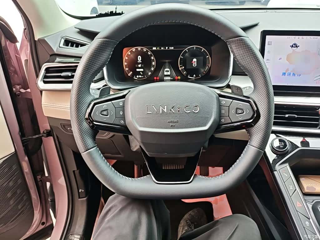 Lynk & Co 02, 2024 11