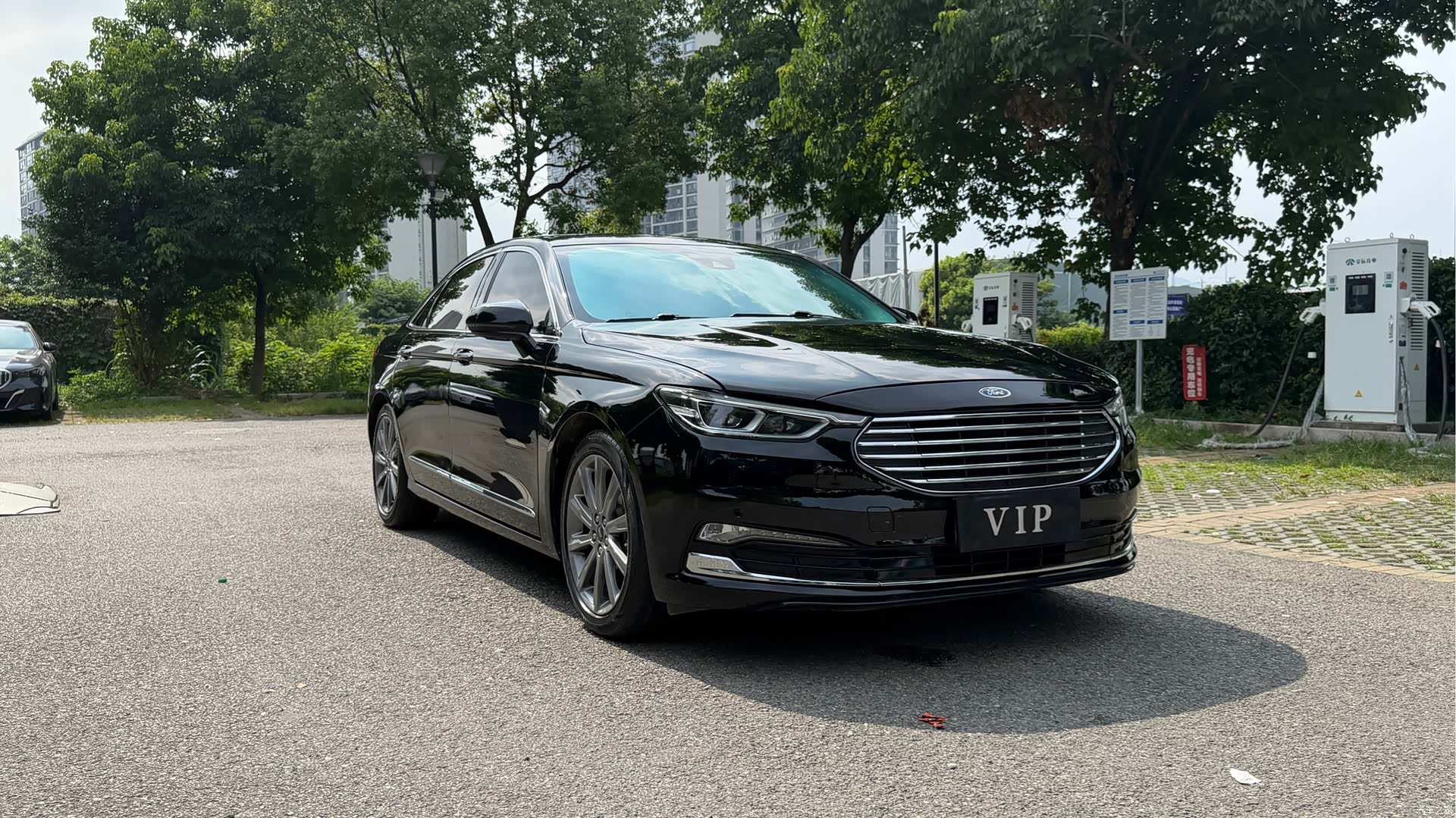 Ford Taurus, 2020 3