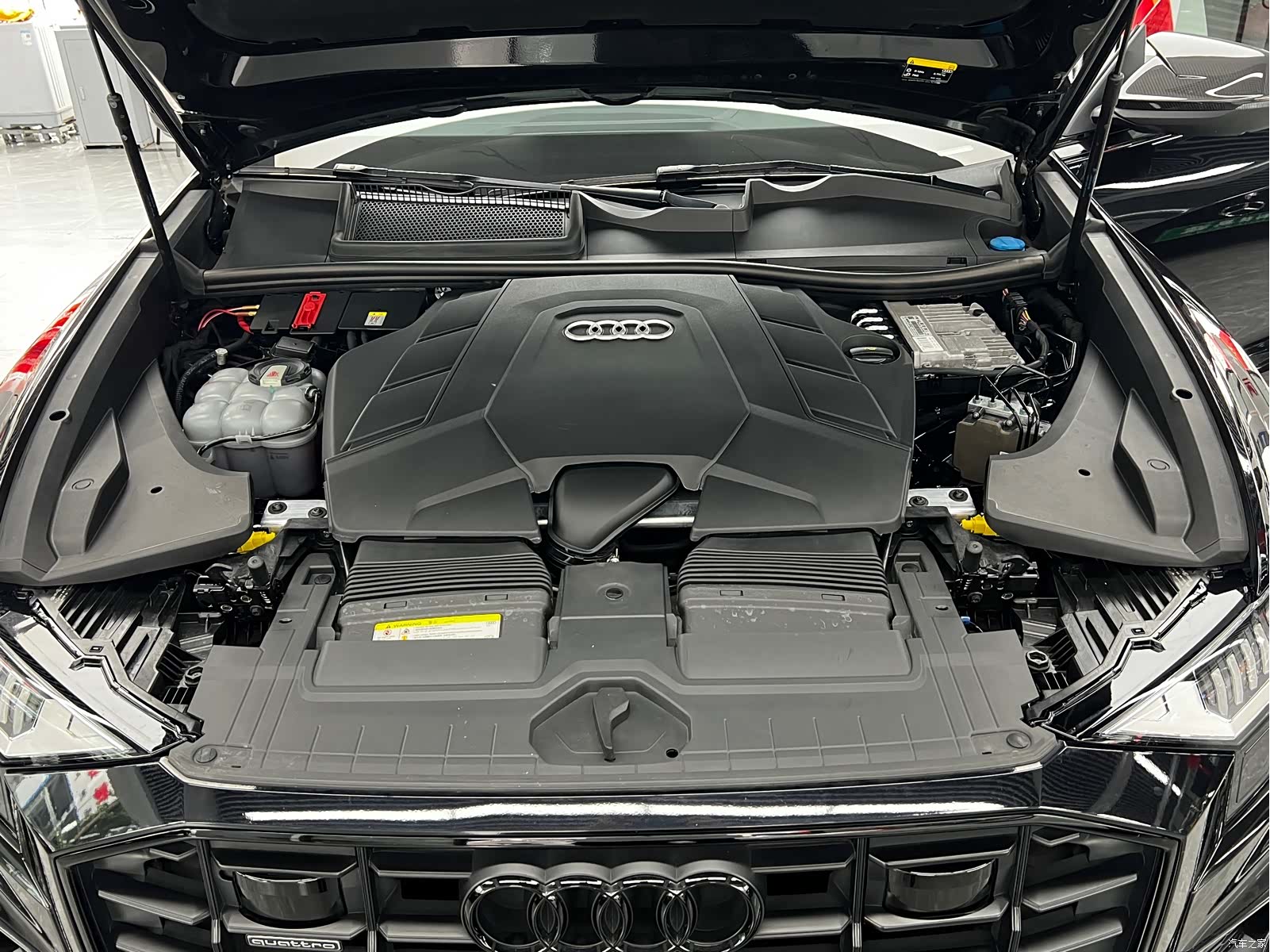 Audi Q8, 2020 30