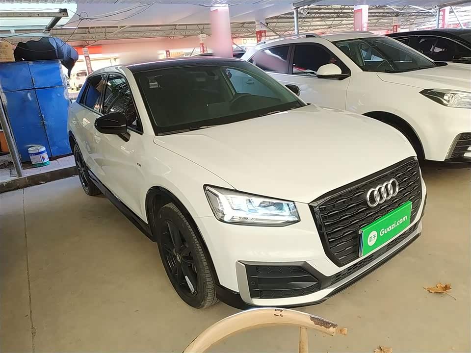 Audi Q2L