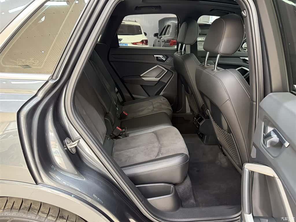 Audi Q3, 2023 21
