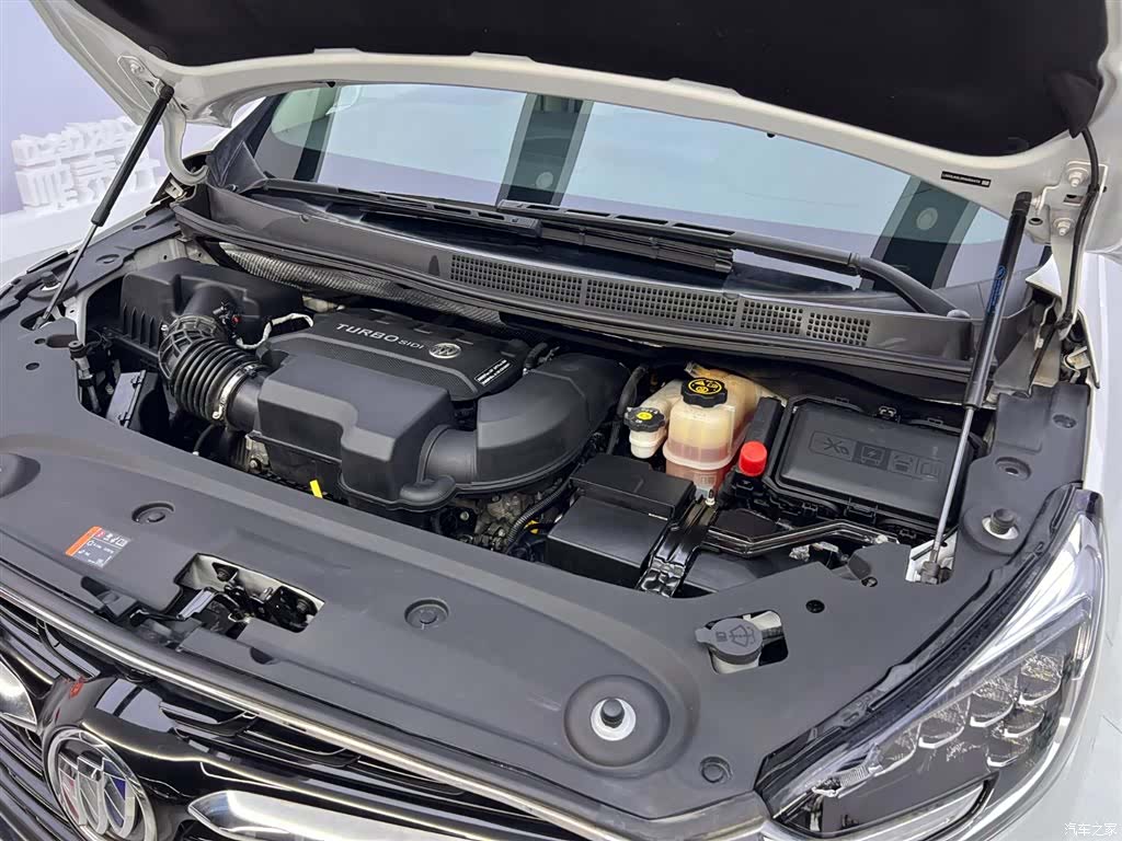 Buick GL8, 2022 27