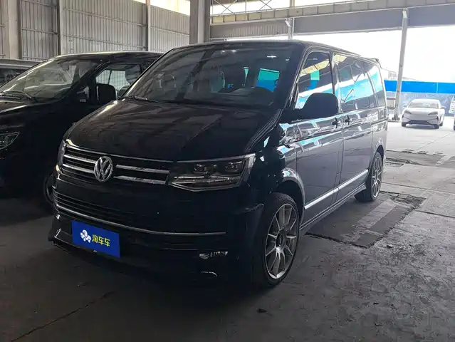 Volkswagen Multivan 2017 — купить из Китая под заказ