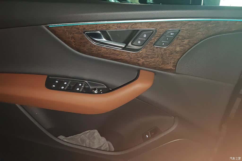 Audi Q7, 2022 7