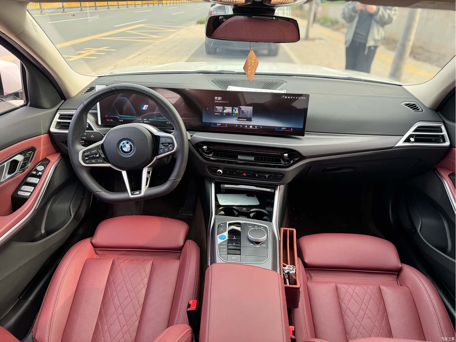 BMW i3, 2024 17