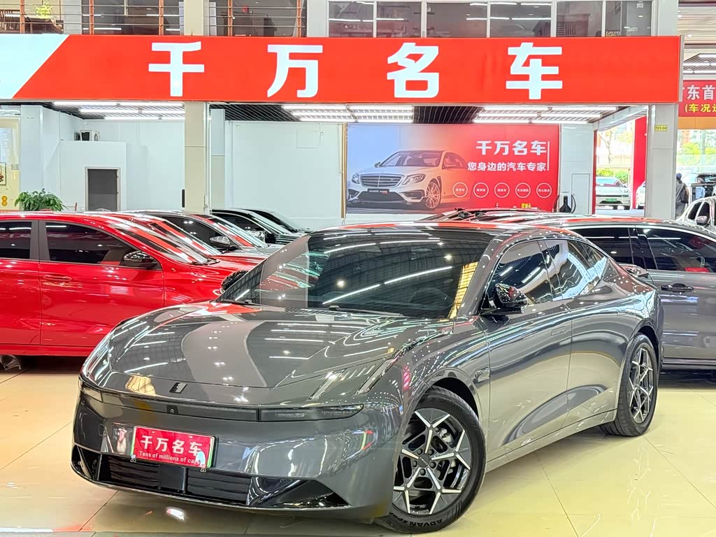 Lynk & Co Z10