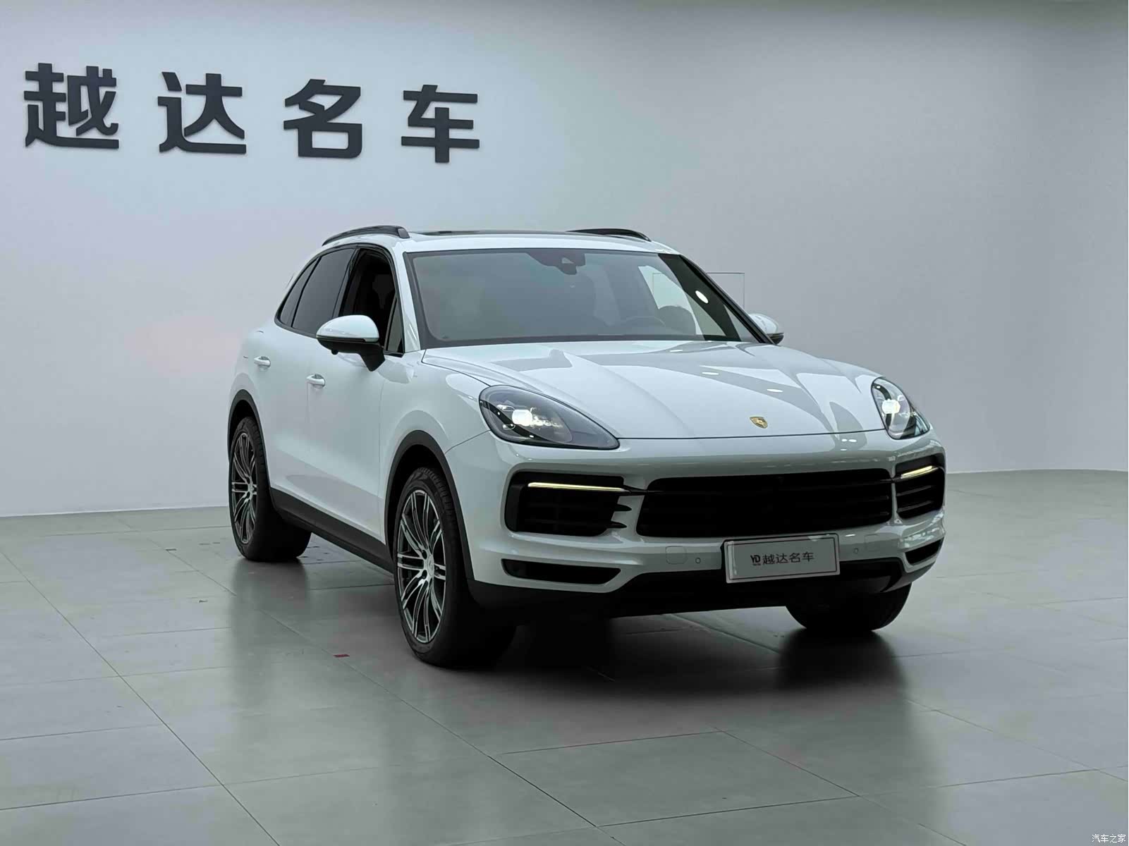 Porsche Cayenne, 2019 все фото