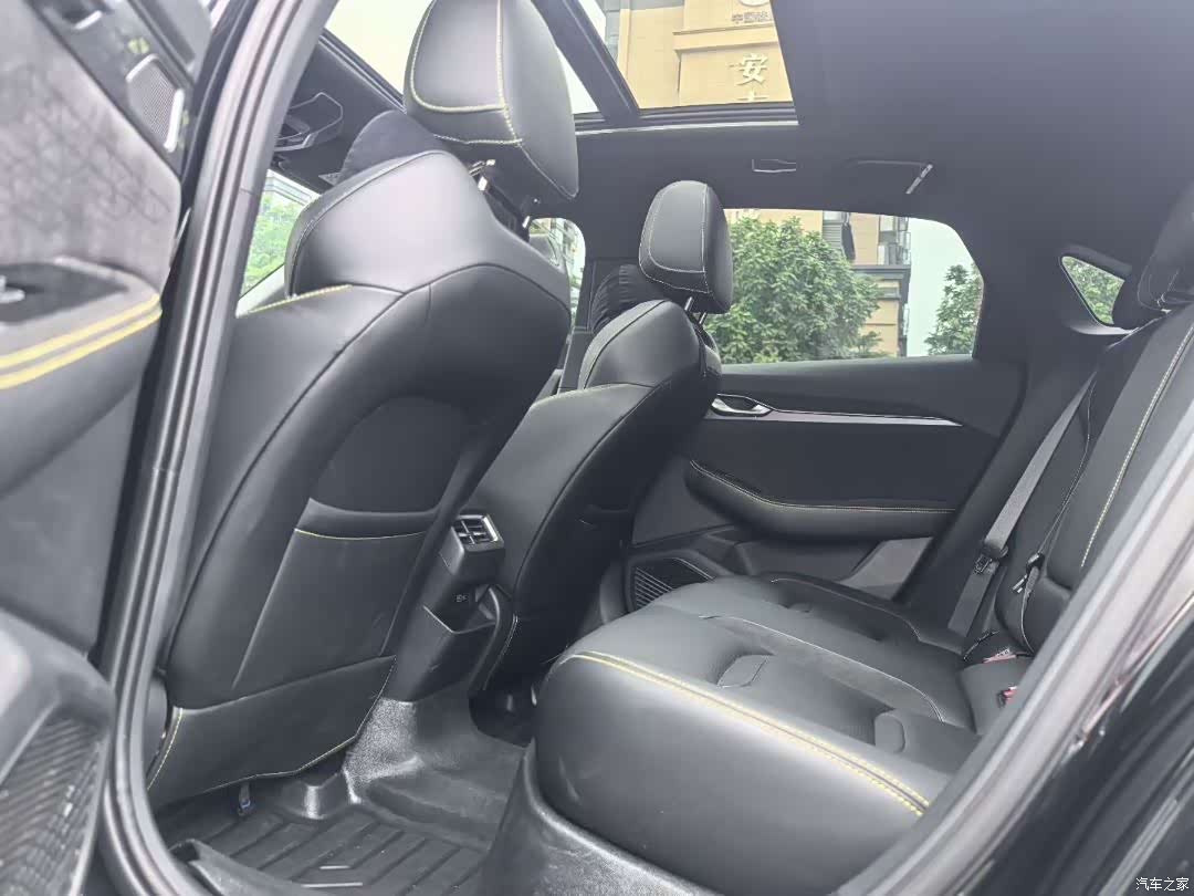 Geely Preface, 2024 8