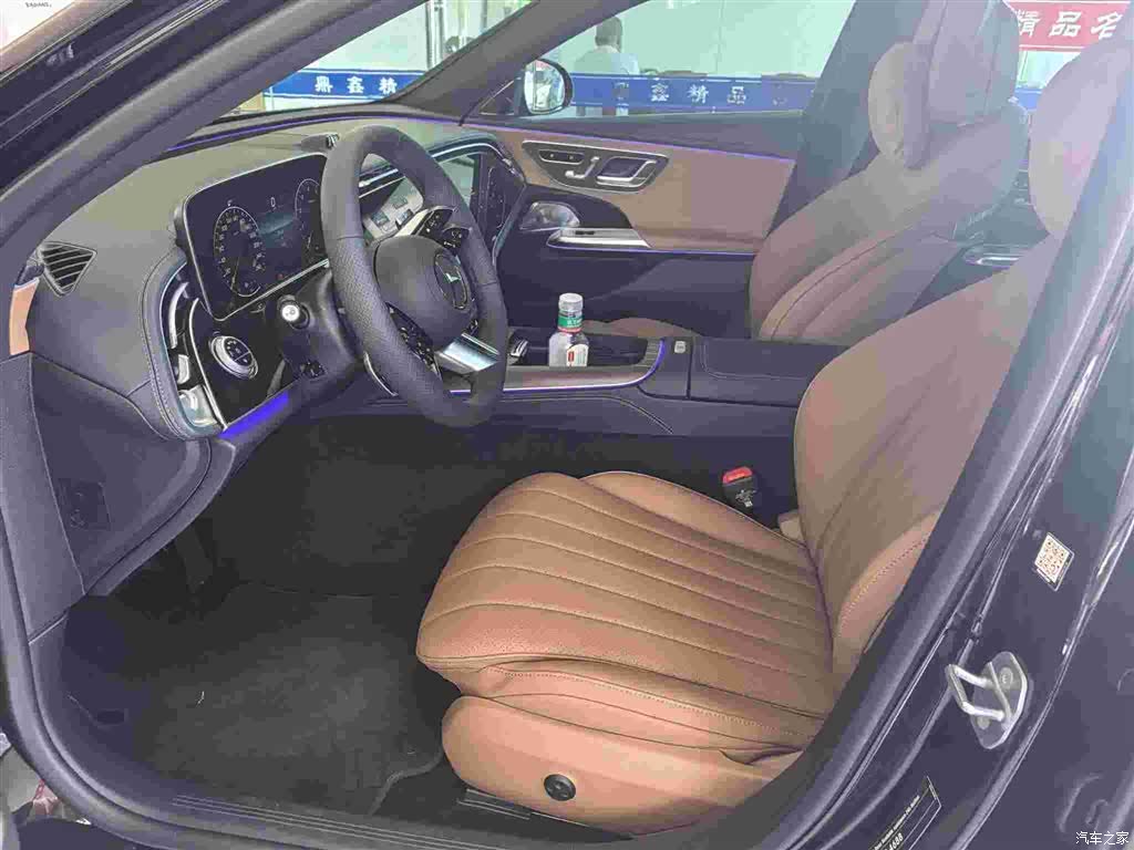 Mercedes-Benz E-Class, 2026 8