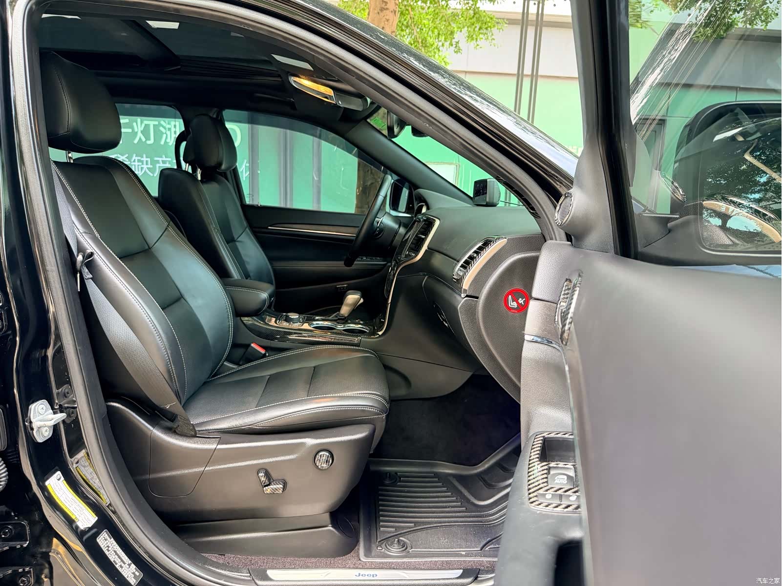 Jeep Grand Cherokee, 2018 13
