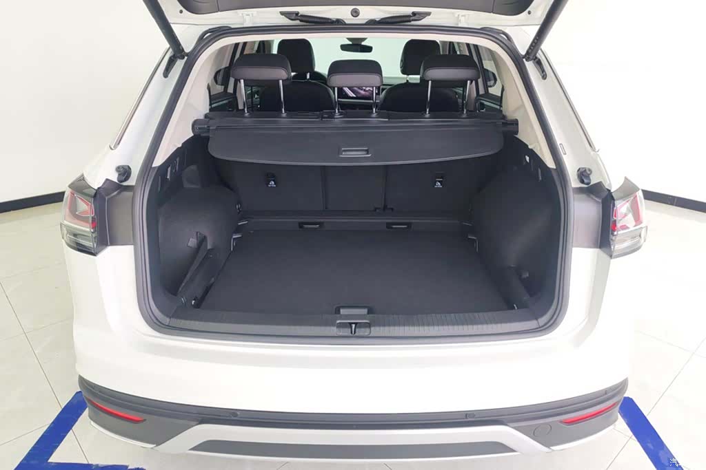 Volkswagen Tayron, 2024 4