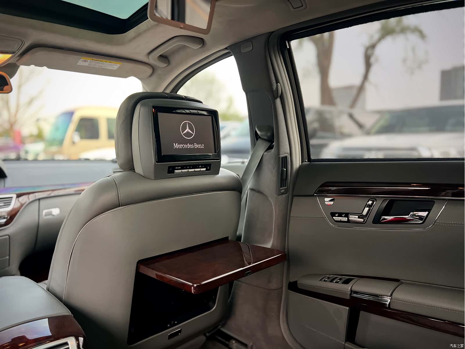 Mercedes-Benz S-Class, 2007 26