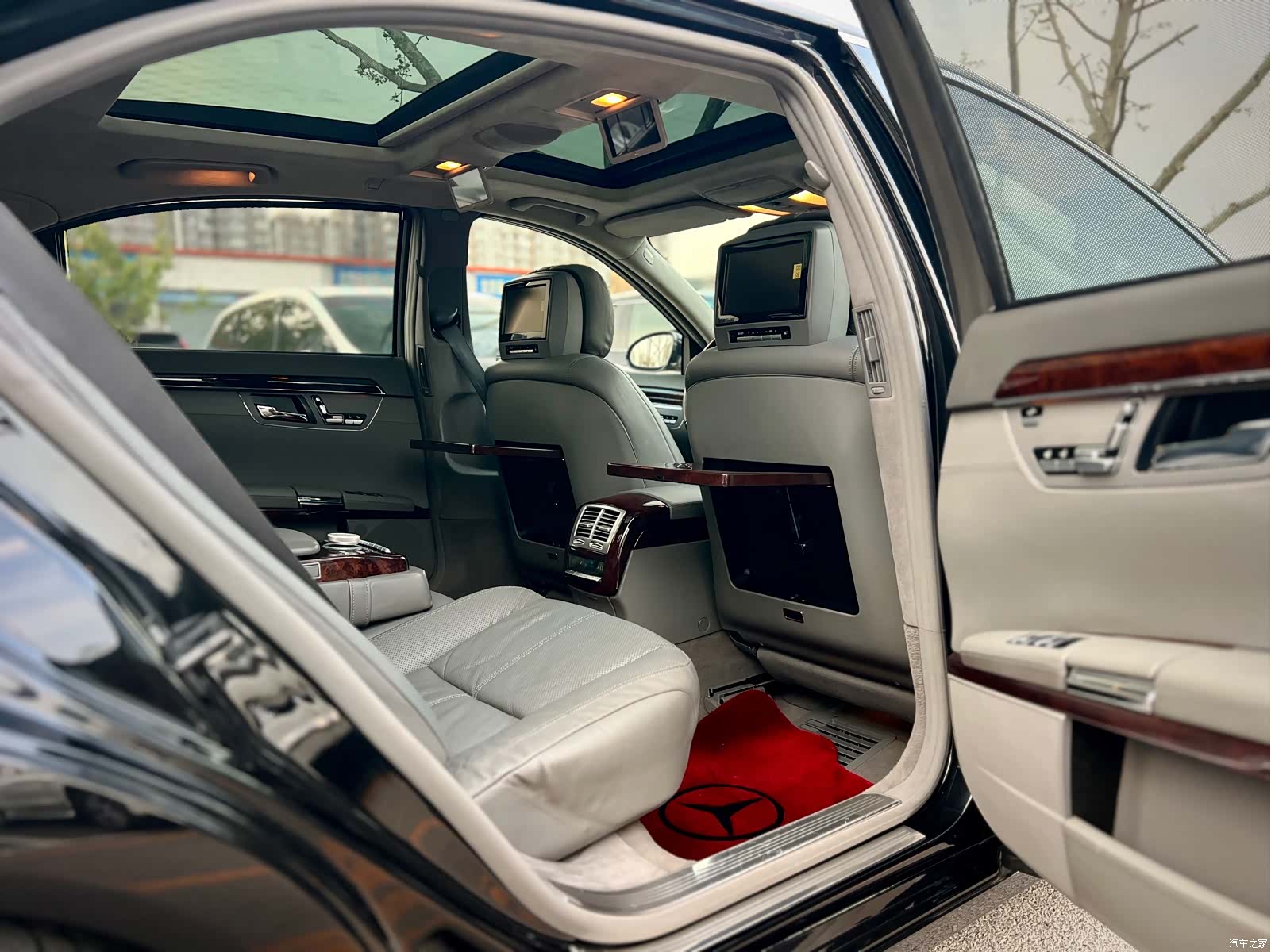 Mercedes-Benz S-Class, 2007 36
