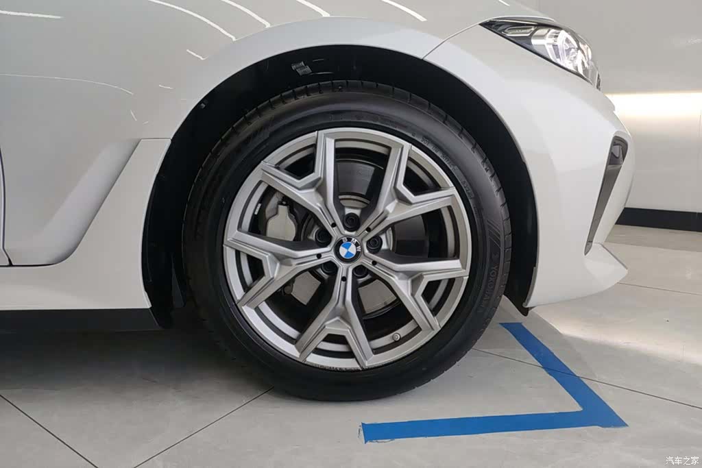 BMW i3, 2025 6