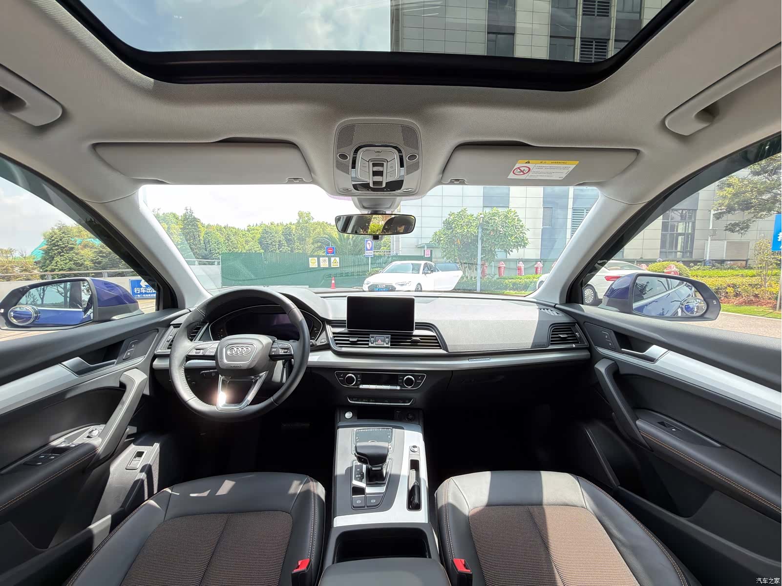 Audi Q5L, 2019 все фото