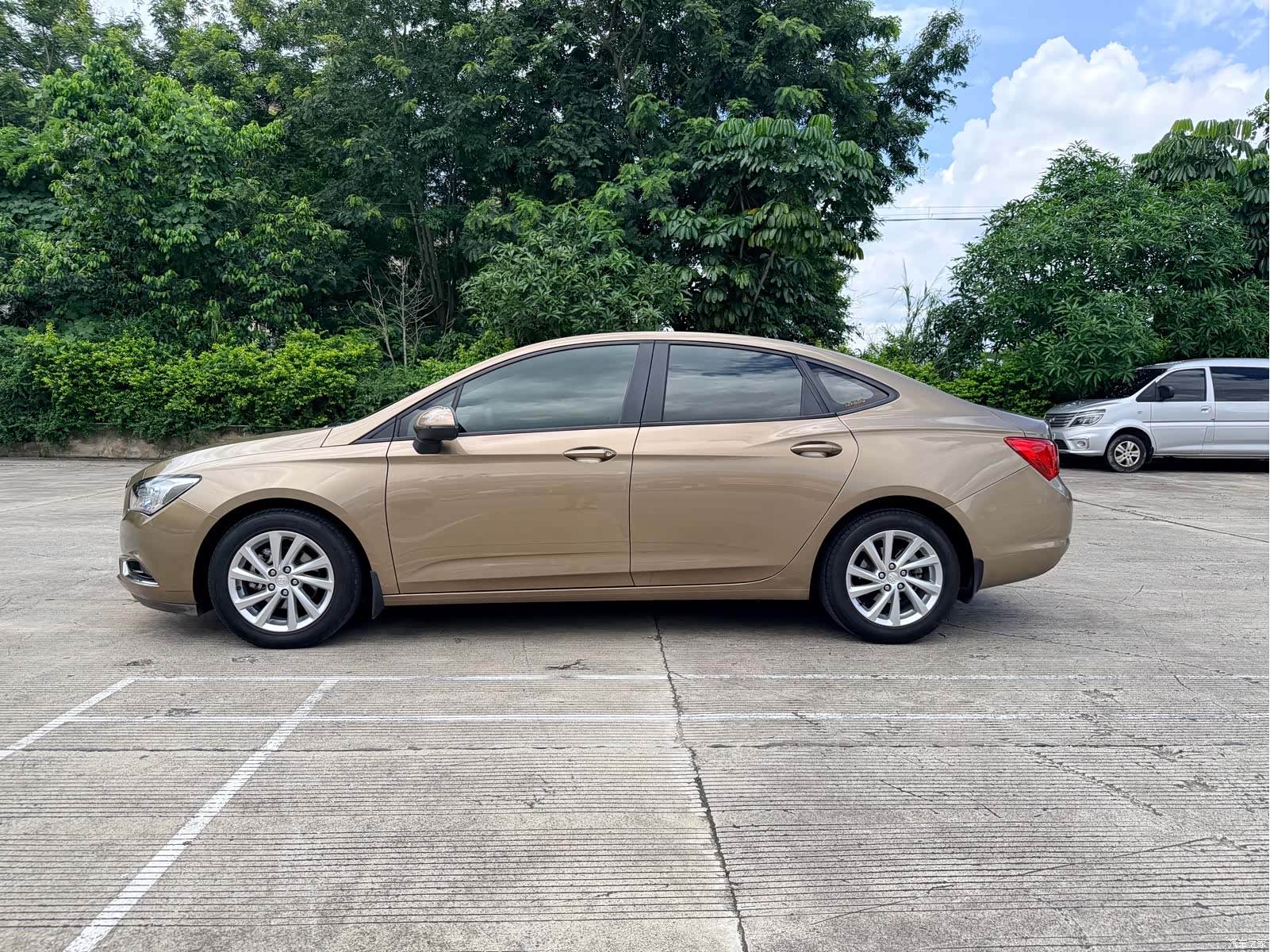 Buick Verano, 2015 4